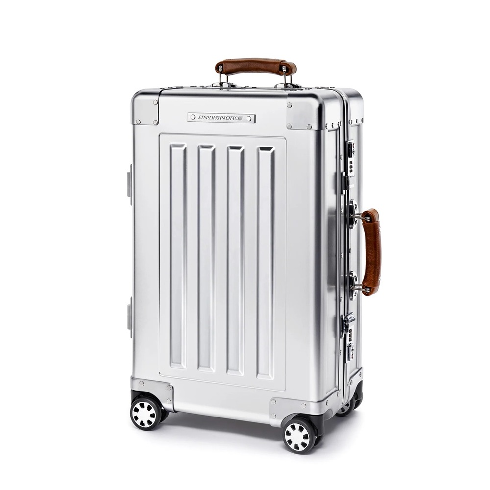Sterling Pacific 4 wheel carry on